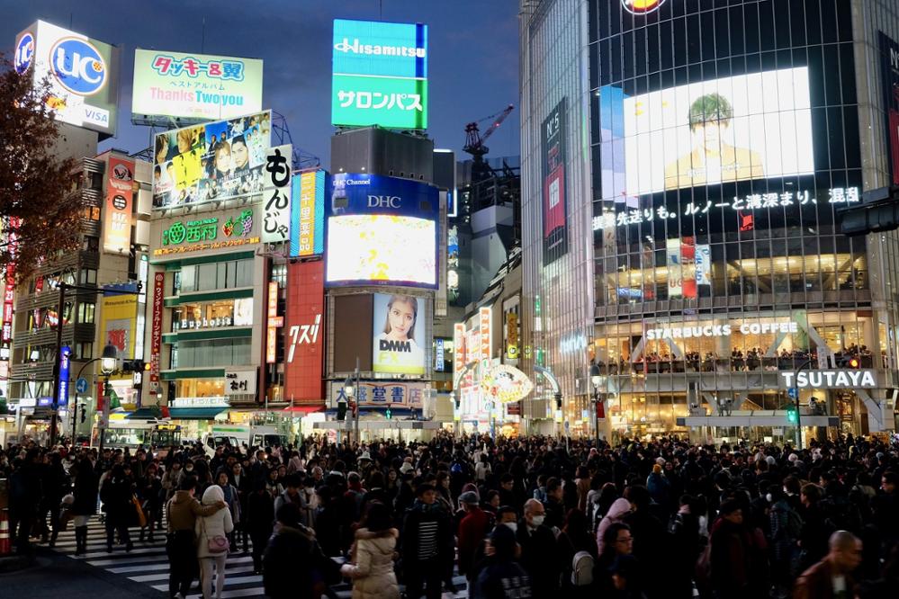 Shibuya Crossing, le passage piéton emprunté par des milliers de personnes par jour !
