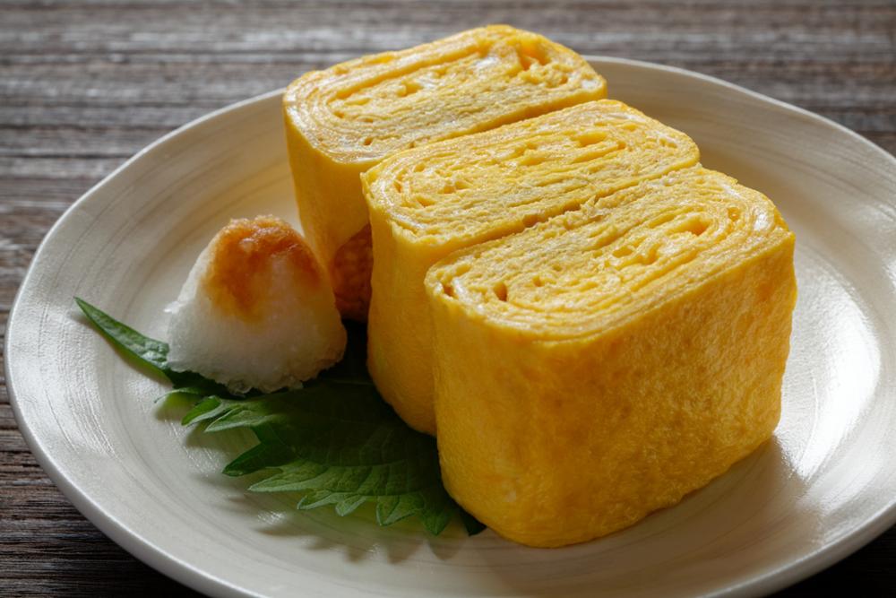 Tamagoyaki et dashimaki tamago :  voici les 2 recettes de l'omelette japonaise !